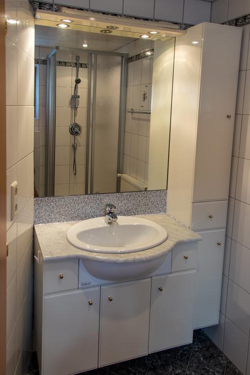 Haus Roswitha Apartment Gries  Bagian luar foto