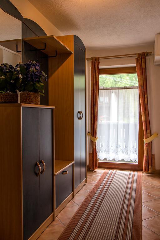 Haus Roswitha Apartment Gries  Bagian luar foto